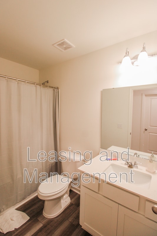 Building Photo - 507 Scarlett Maple St