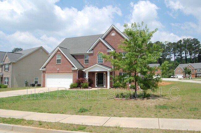 Primary Photo - 700 Yukon Way