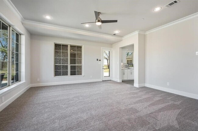 Building Photo - 1405 Gairloch Dr