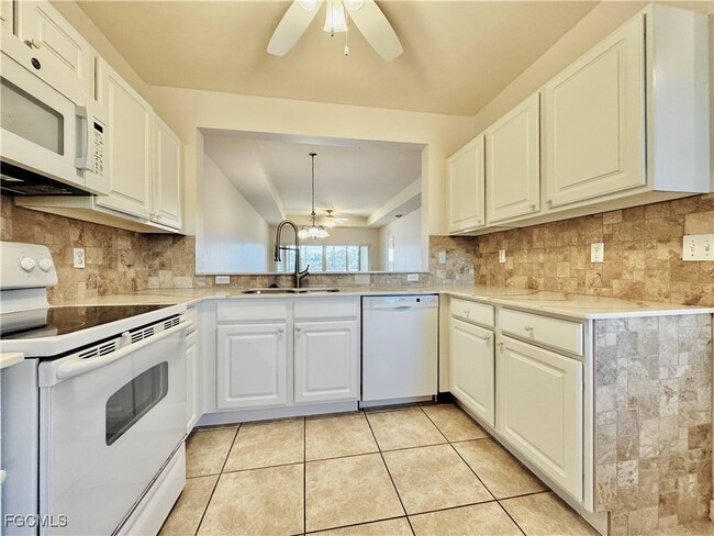 Building Photo - 10010 Maddox Ln