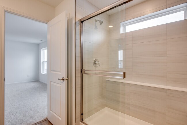 Building Photo - 15139 S Hepworth Pl