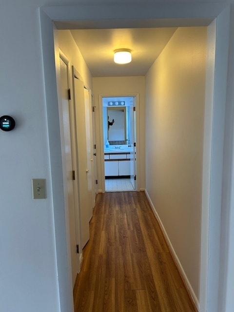 Building Photo - 347 Green Rock