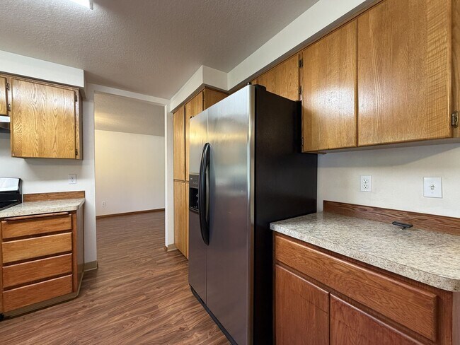 Building Photo - 5505 SW 149th Ave