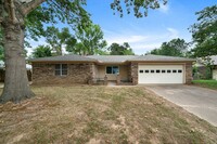 Building Photo - Beautifully Remodeled Home for Lease