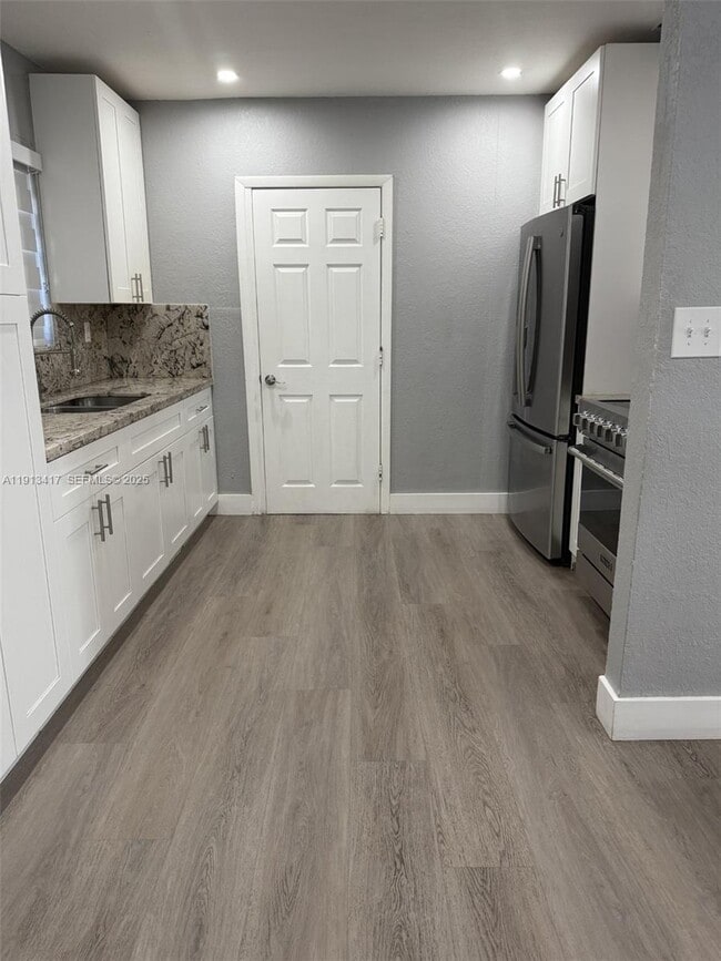 Building Photo - 3098 NW 20th Ct