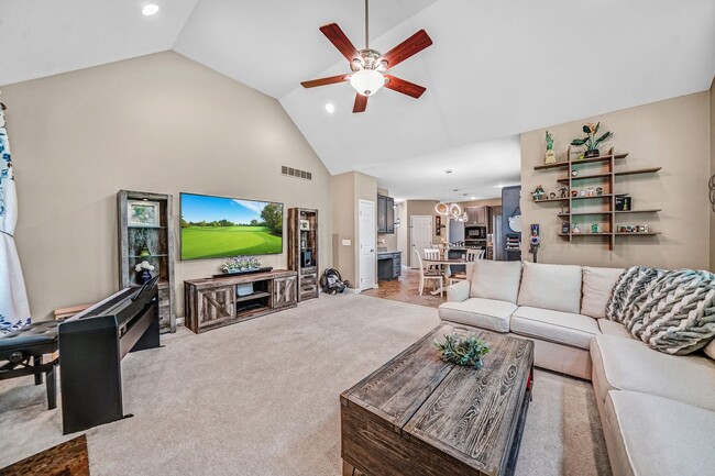Building Photo - 4 Bedroom 4 Bath culdesac home in the Hart...