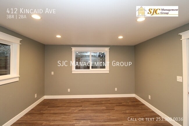 Building Photo - 412 Kincaid Ave