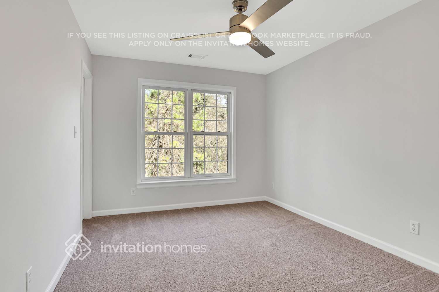 Building Photo - 1240 Oriole Dr SW
