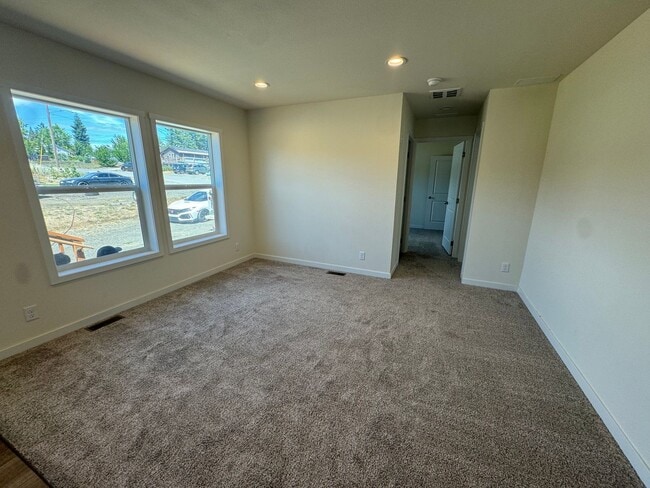 Building Photo - Winston Brand New 3-Bedroom Home