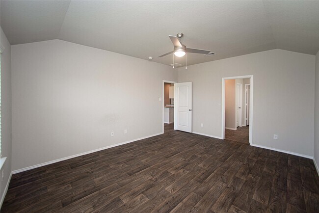 Building Photo - 14086 Sharktooth Hill Ln