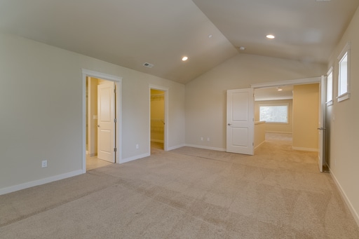 Building Photo - Beautiful & Spacious Kenmore Home for Rent!