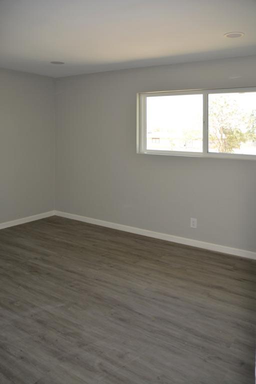 Building Photo - 18240 Catalpa St