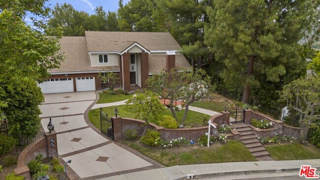 Primary Photo - 4055 Nogales Dr