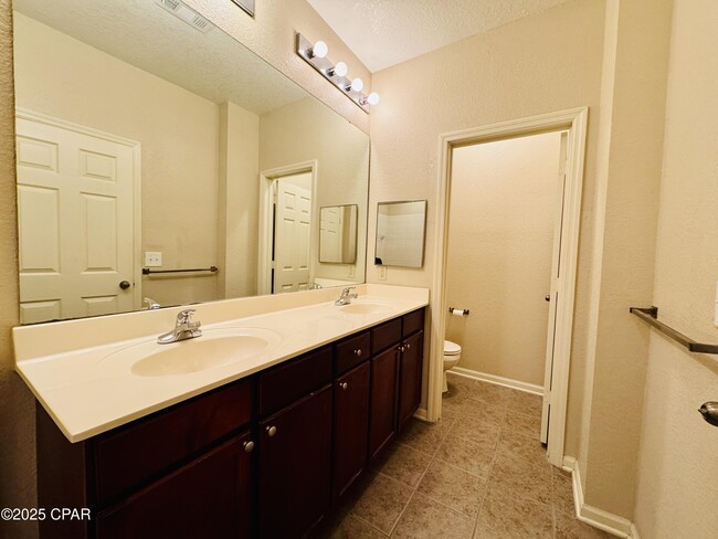 Building Photo - 1205 Baldwin Rowe Cir