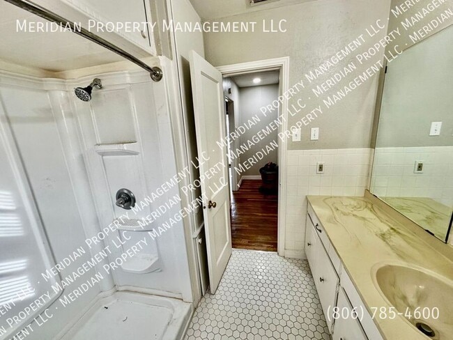 Building Photo - 2301 35th St