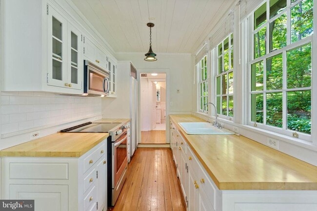 Building Photo - 1118 Greenspring Vly Rd