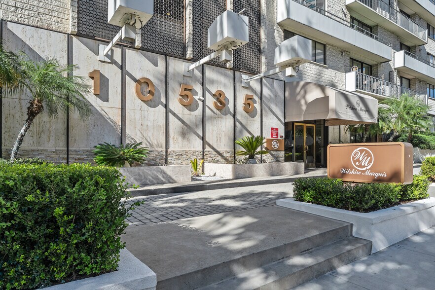 Building Photo - 10535 Wilshire Blvd