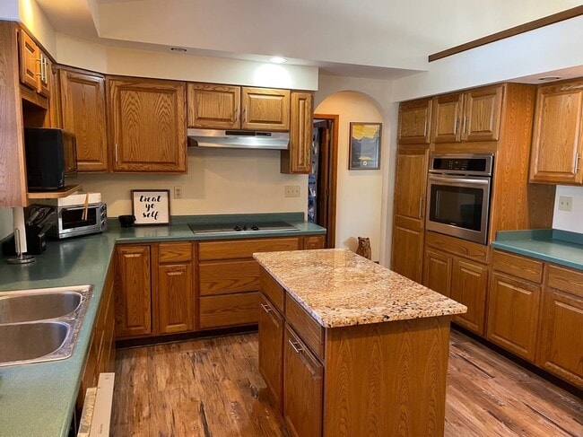 Building Photo - 6500 Co Rd K