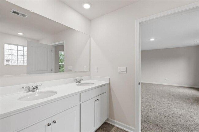 Building Photo - 7962 Centera Ct