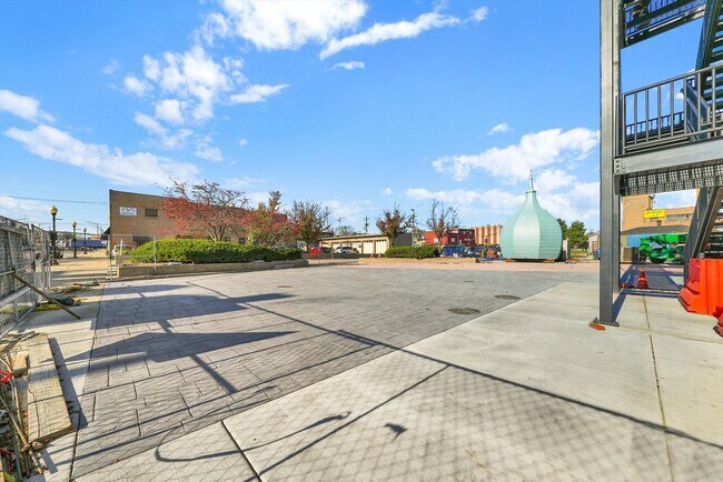 Building Photo - 115 W Galena Blvd