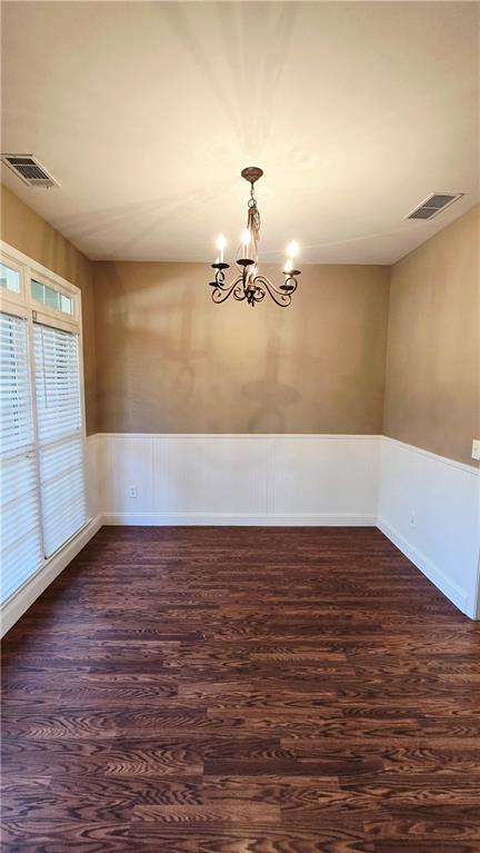 Building Photo - 223 Elmbrook Ln