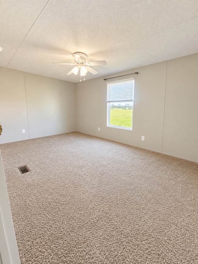 Building Photo - 1635 Grand Bois Rd