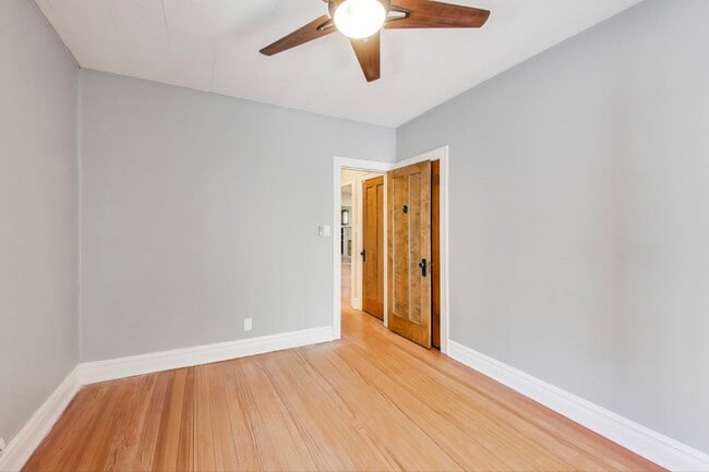 Building Photo - 1020 Harvard Terrace