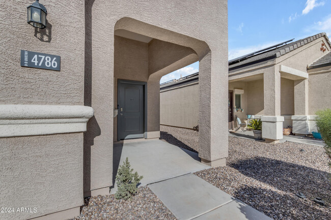 Building Photo - 4786 E Living Stone Way