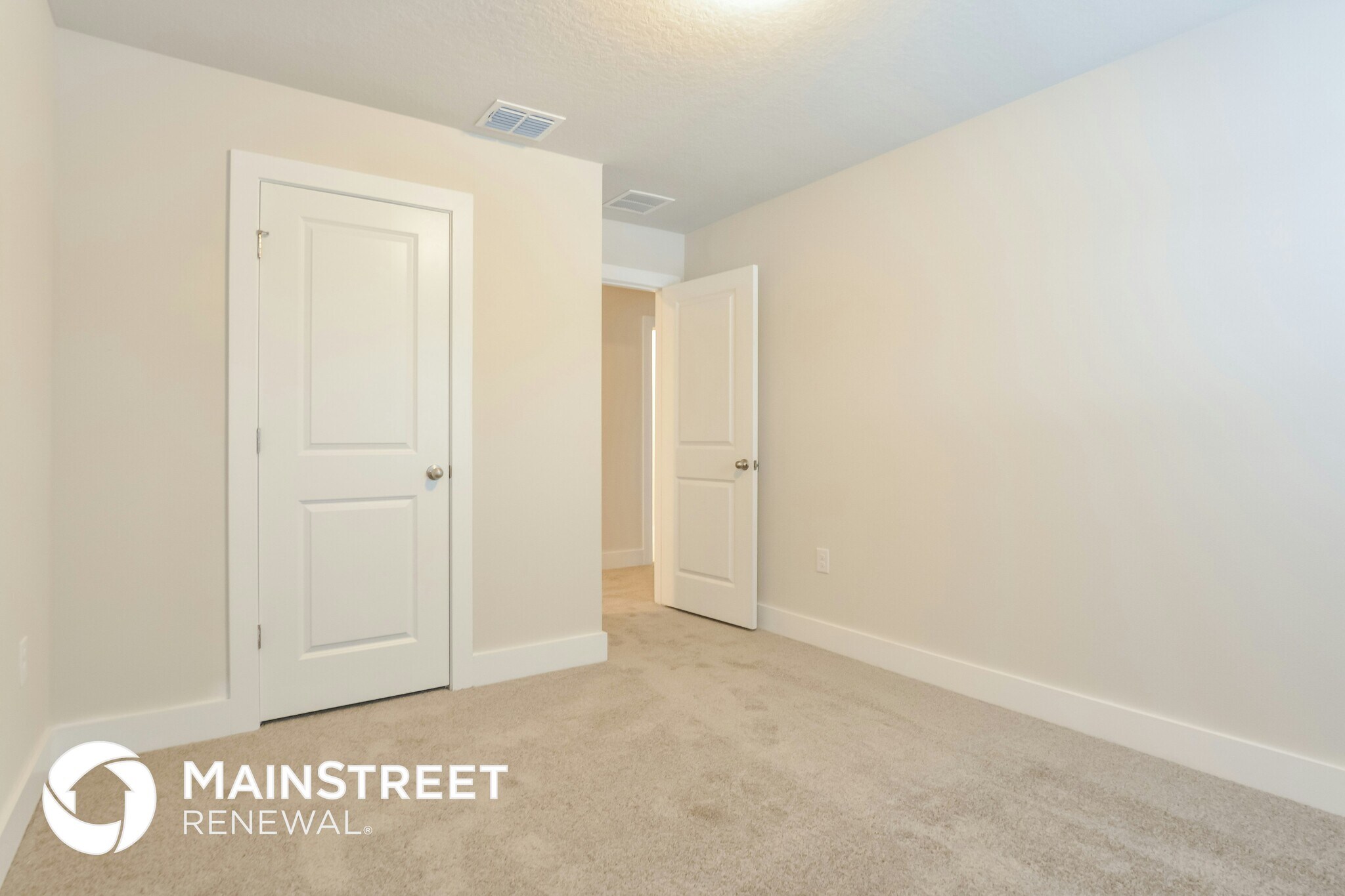 Building Photo - 352 Whiteheart Dr