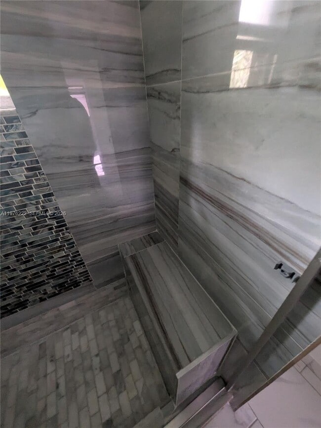 Building Photo - 108 Gardens Dr