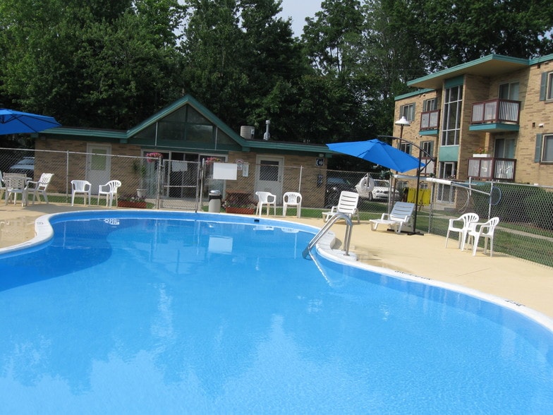 Pool - Mill Stream Run