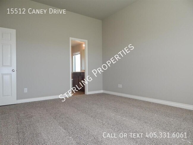 Building Photo - 15512 Caney Dr