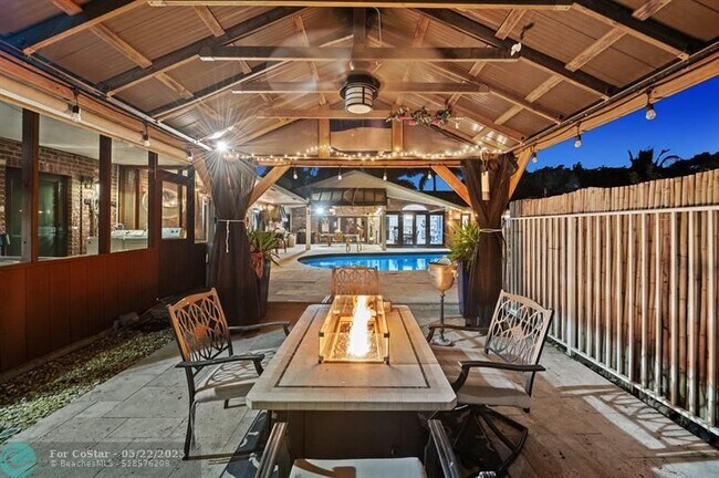 Building Photo - 4501 Briarcliff Ln