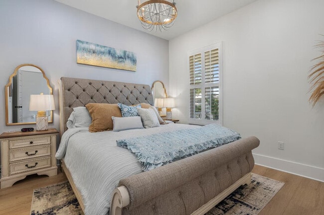 Building Photo - 1472 Georgia Pl