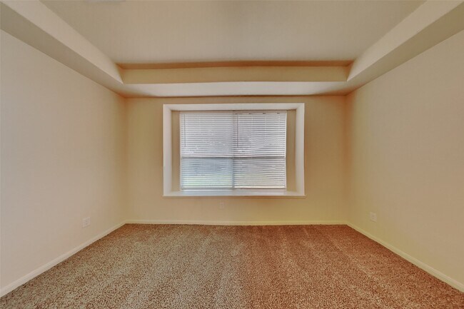 Building Photo - 17910 Cypress Valley Ln