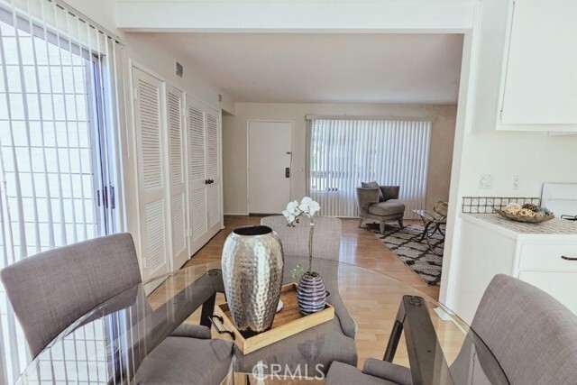 Building Photo - 1230 Cabrillo Park Dr