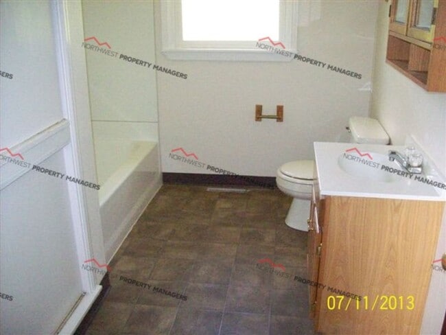Building Photo - STATUS: -PENDING APPLICATION-  | R93B | $1700