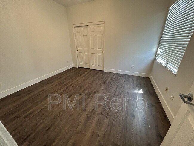 Building Photo - 3871 Warren Way
