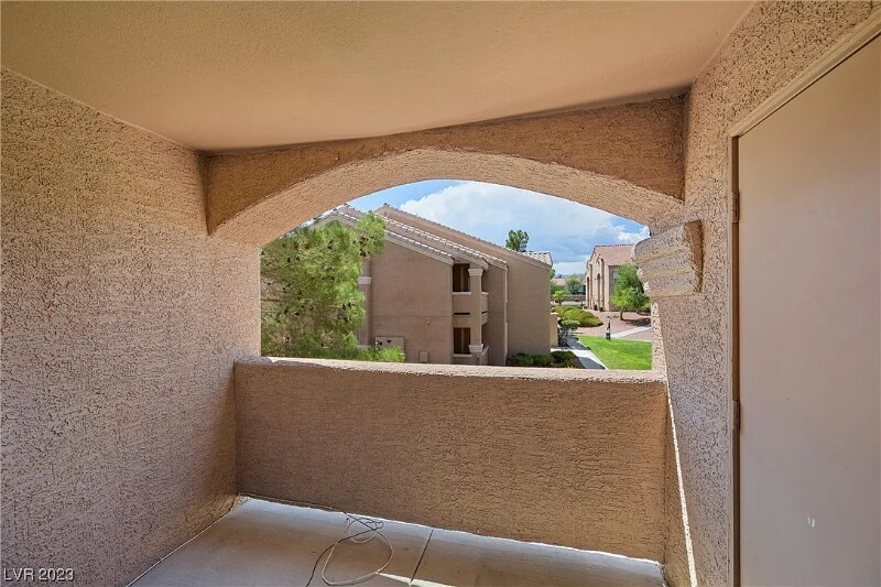 Building Photo - 8101 W Flamingo Rd