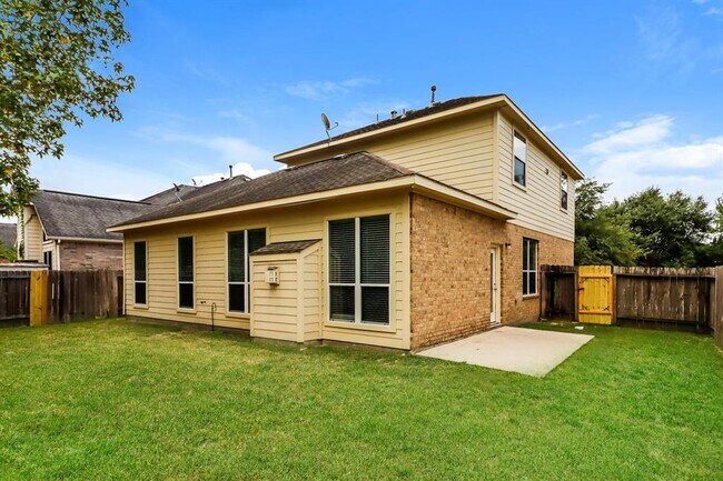 Building Photo - 1023 Casting Springs Way
