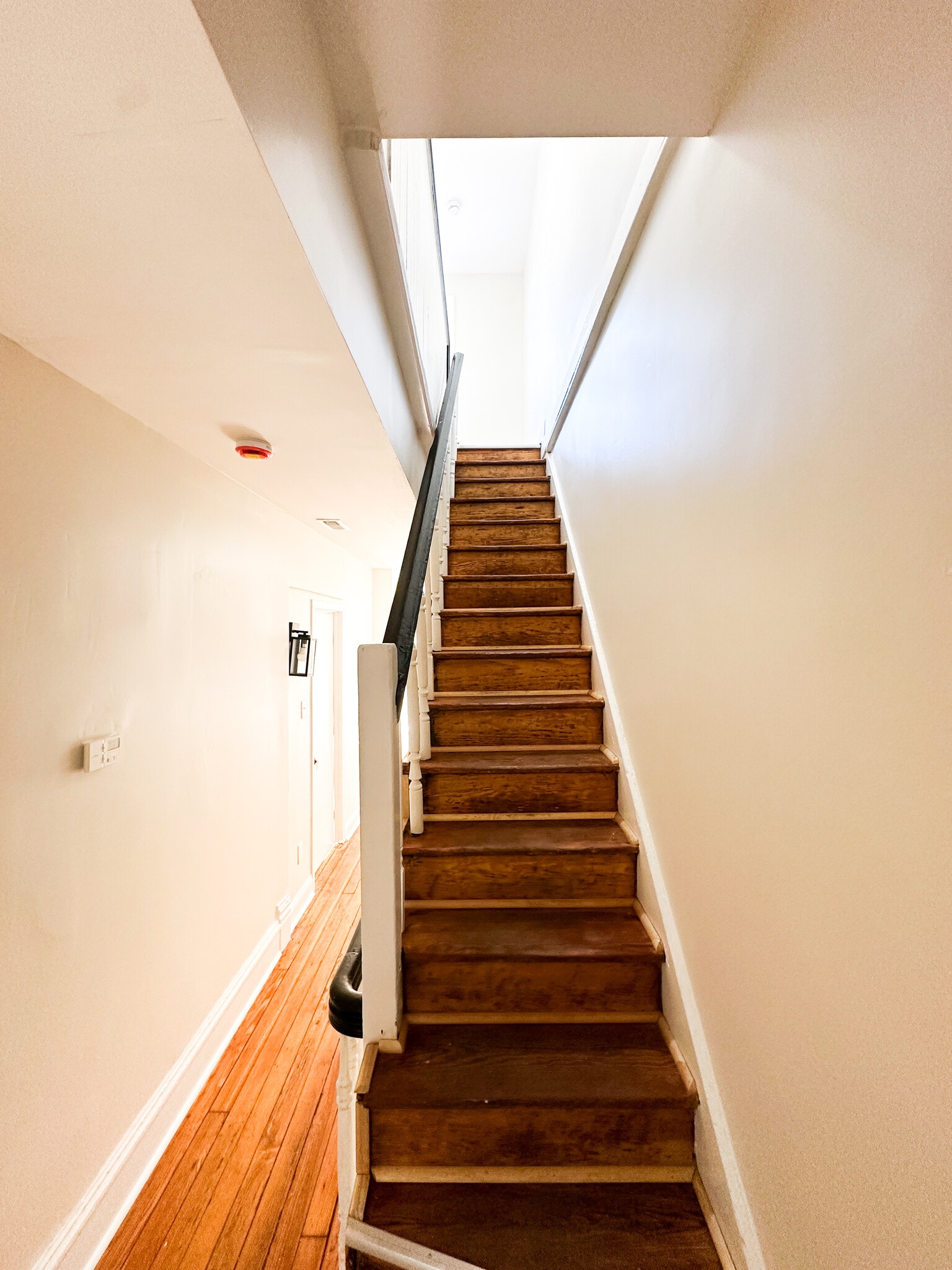 Building Photo - 3333 California Ave