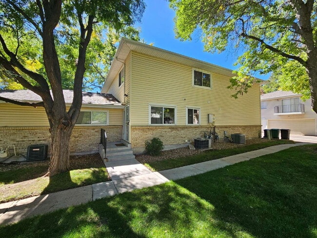 Building Photo - 9195 Lehigh Ave