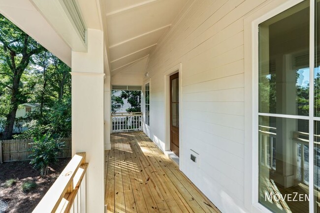 Building Photo - 1110 Tree Canopy Way Wilmington, NC 28403 ...