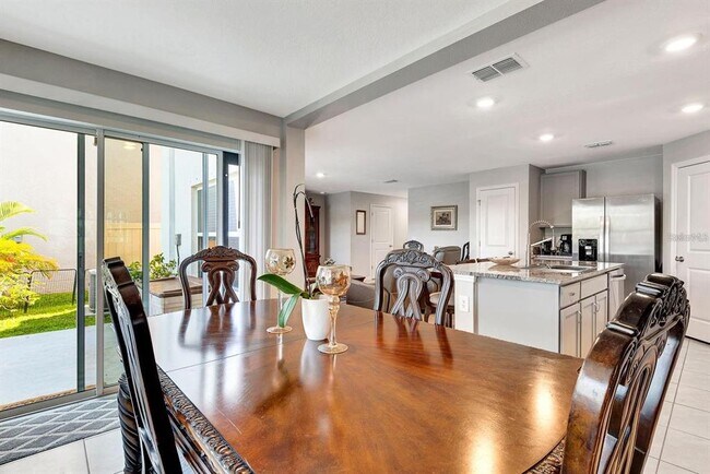 Building Photo - 2942 Rock Sound St