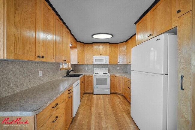 Building Photo - 3 Bedroom Home in Cedar City!