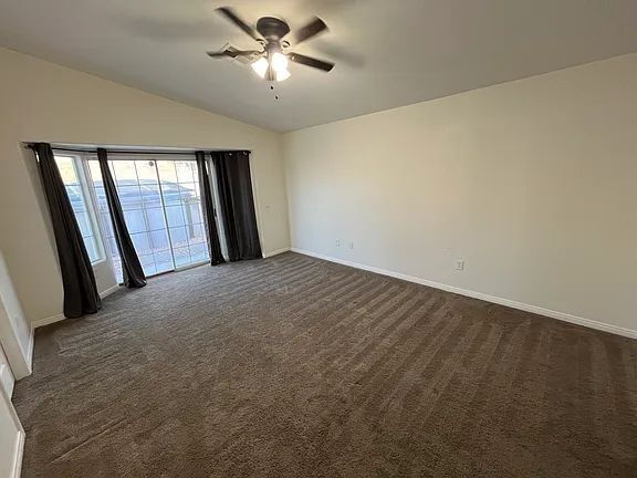 Building Photo - Welcome to your next home in Desert Hot Springs a beautifully maintained and recently renovated 3...