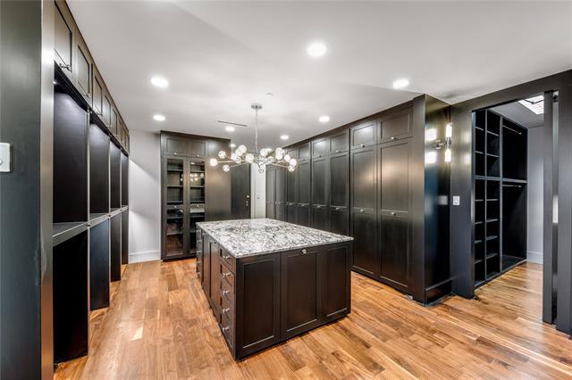 Building Photo - 3505 Turtle Creek Blvd