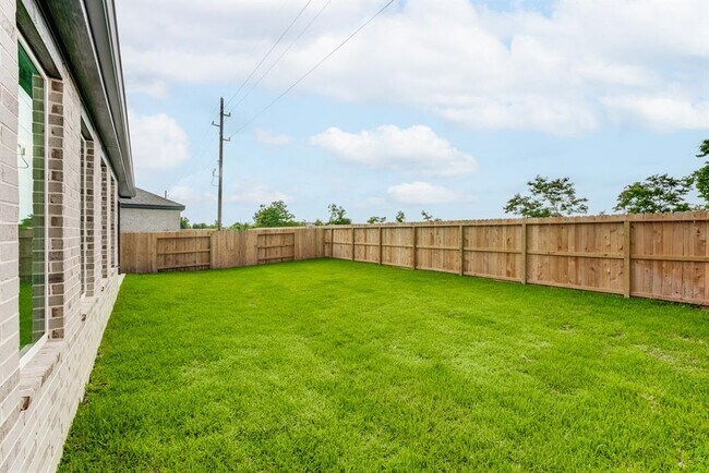 Building Photo - 16542 Texas Palmetto Wy