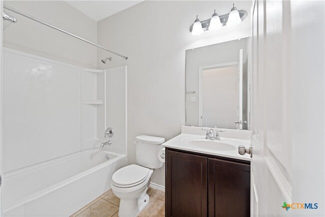 Building Photo - 9210 Sandyford Ct