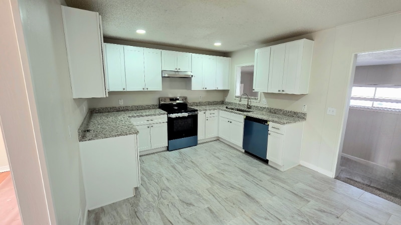 Building Photo - 8241 Norvell Dr